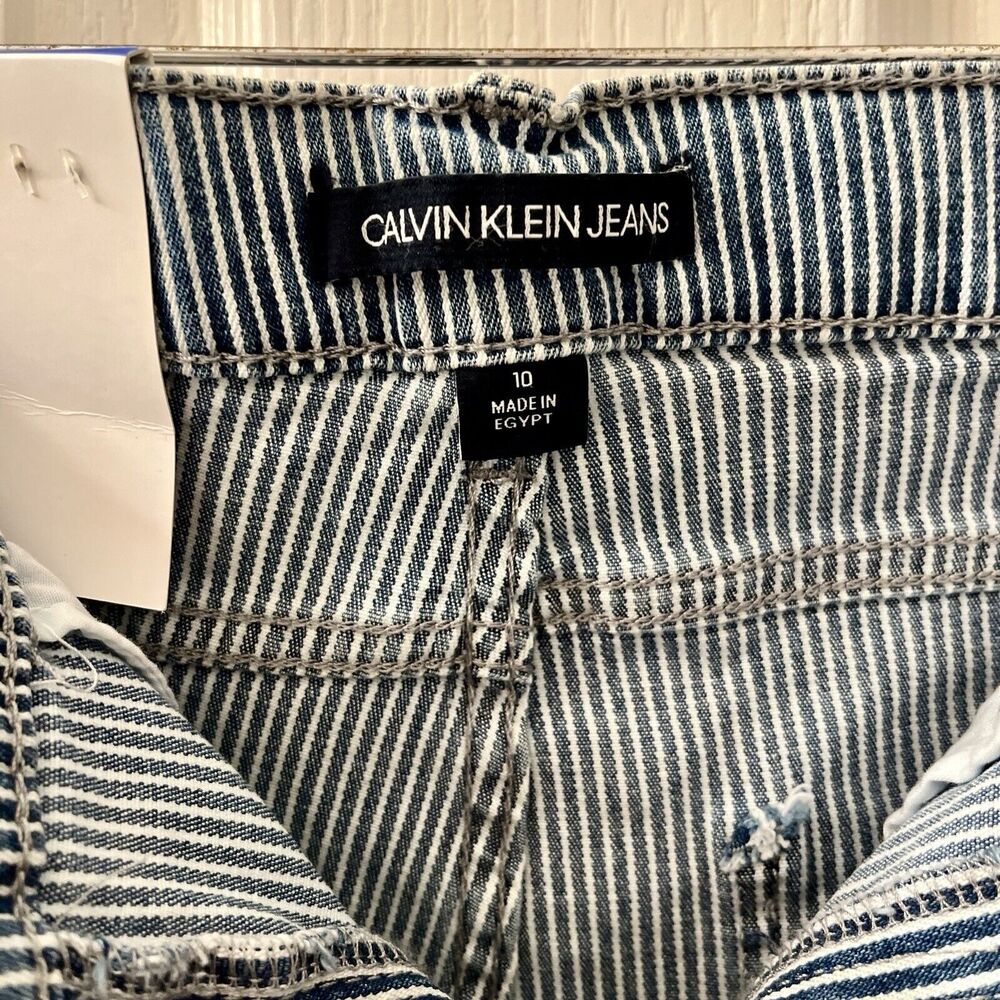 Calvin Klein Jeans Women's 10 Roll Cuff Denim Shorts Railroad Stripe High Rise - Picture 7 of 13